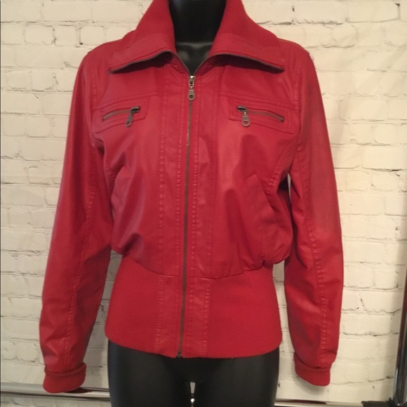 Red Jacket - Picture 4 of 4